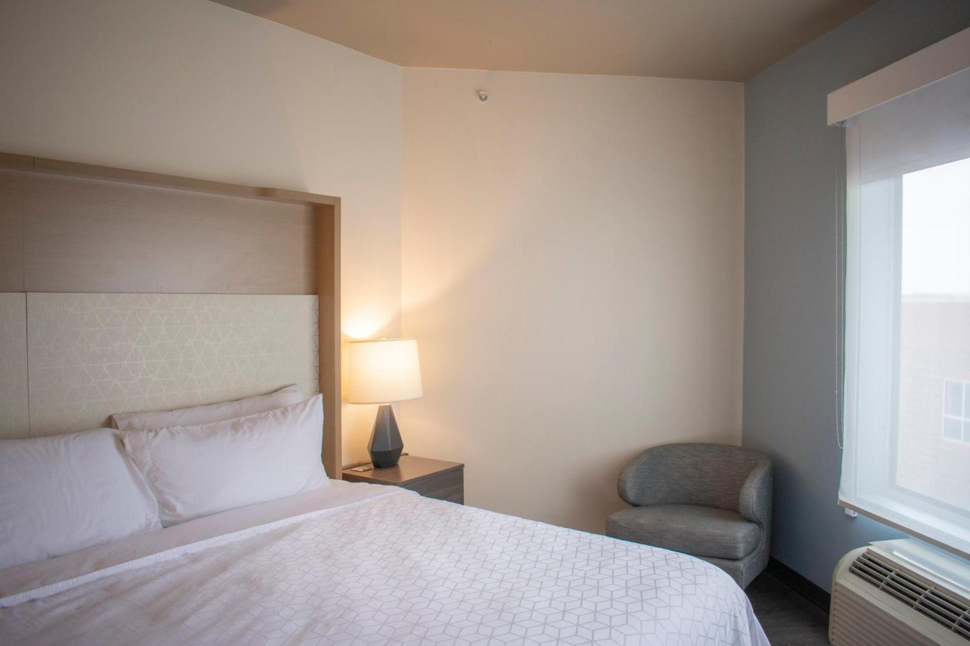Holiday Inn Omaha Downtown - Waterpark By Ihg Экстерьер фото