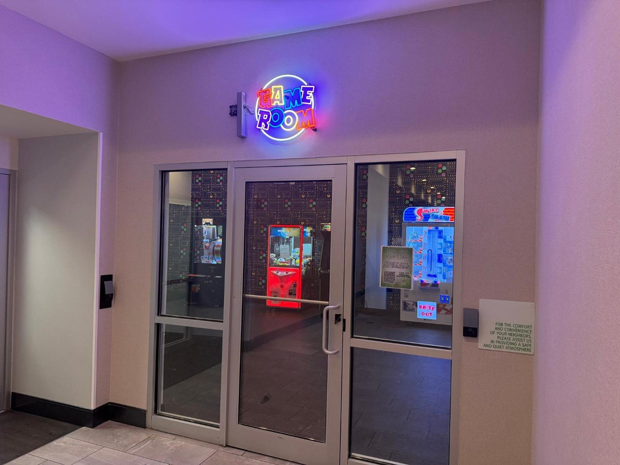 Holiday Inn Omaha Downtown - Waterpark By Ihg Экстерьер фото