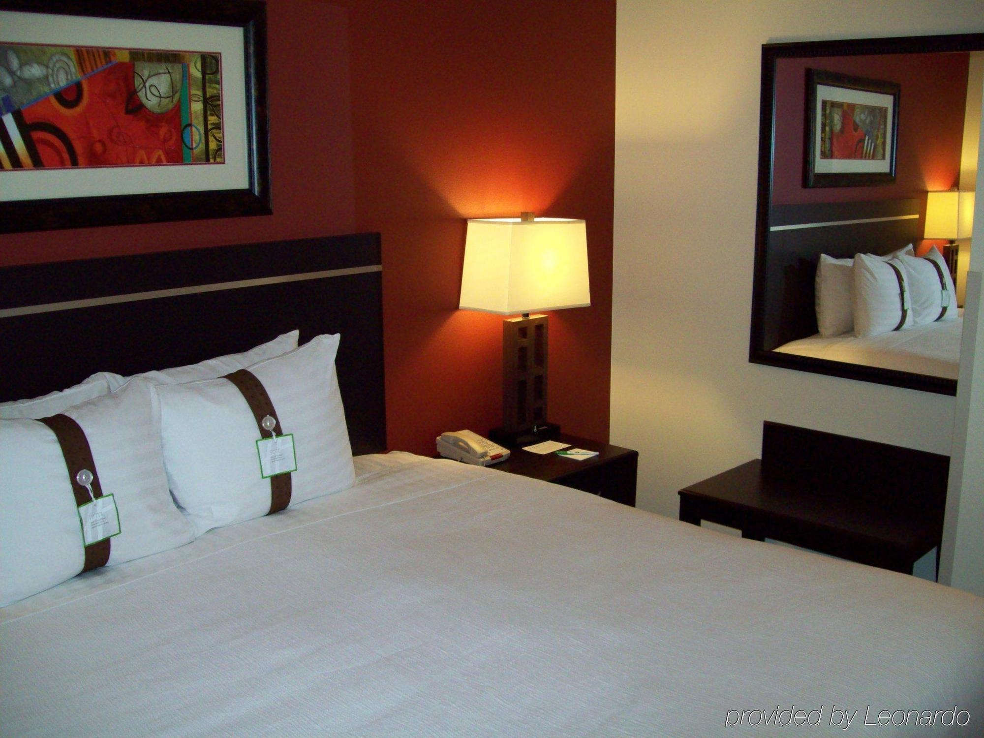 Holiday Inn Omaha Downtown - Waterpark By Ihg Номер фото